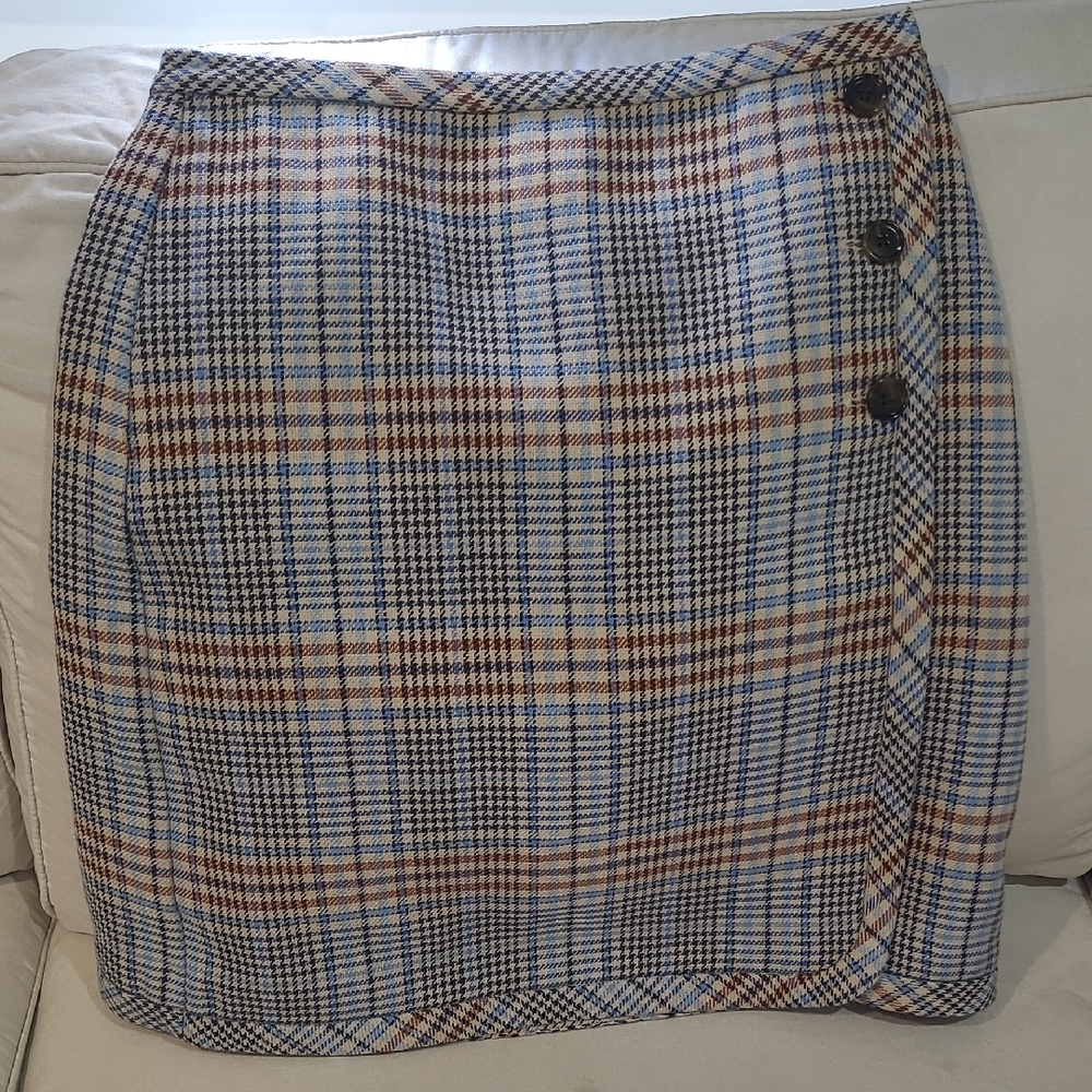 Talbots Windy Plaid Skirt - Picture 2 of 5